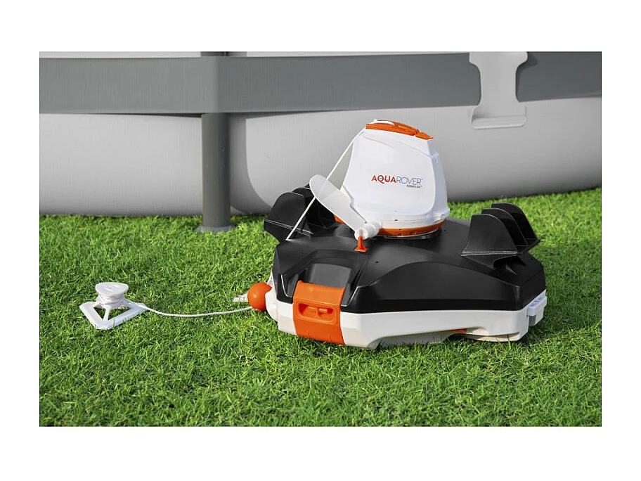 Robot aspirateur de piscine à fond plat autonomeAquarover - 3 x 6 m
