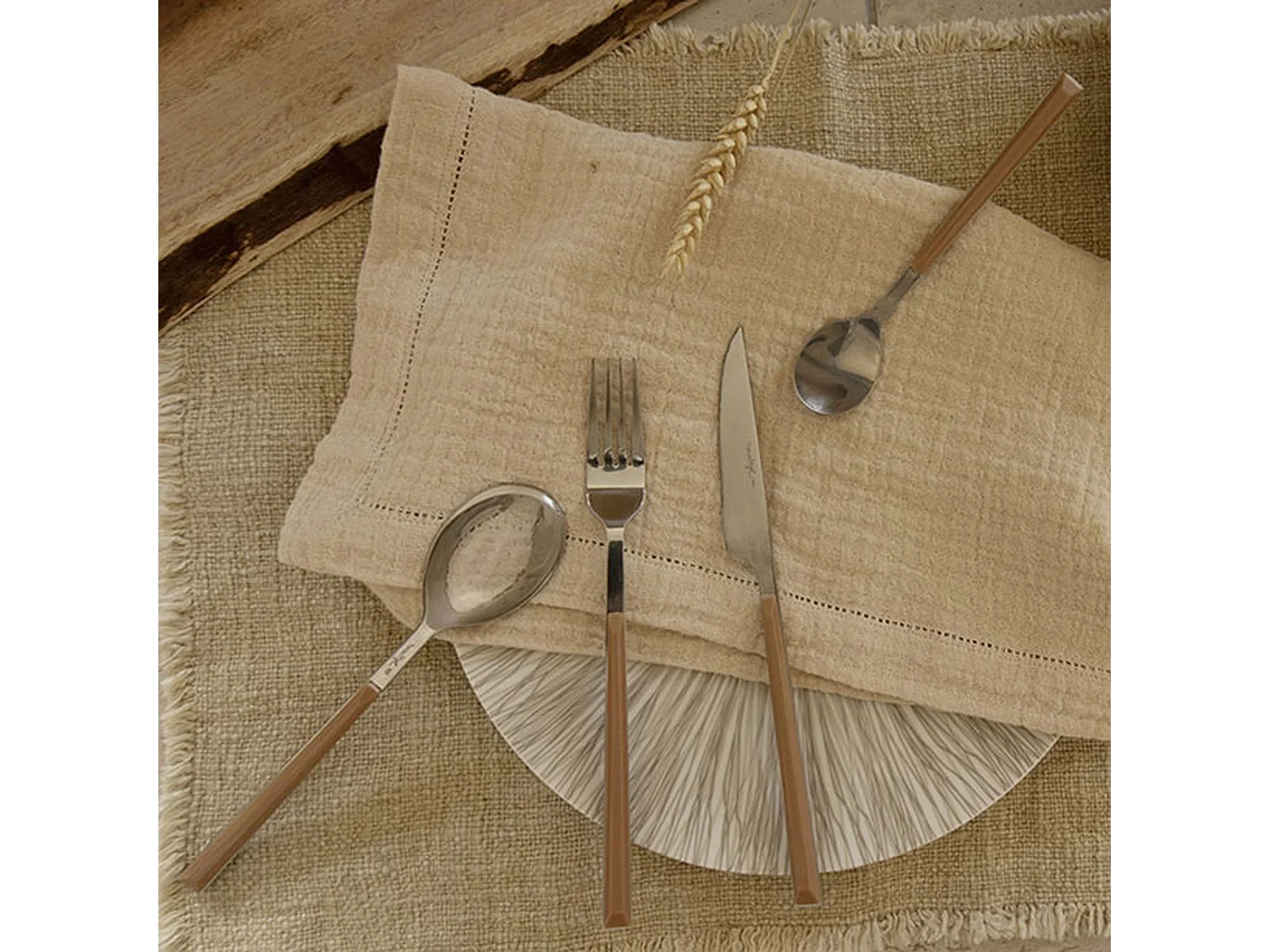 Novastyl - Lot 6 Couteaux De Table Colorama 23.5cm En Acier Inoxydable Noisette