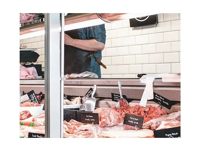 Beneito Faure -  LED-Streifen zur Beleuchtung der Fleischtheke - 5 m Spule 14,4 W/m 85 lm/W IP20 3700 K