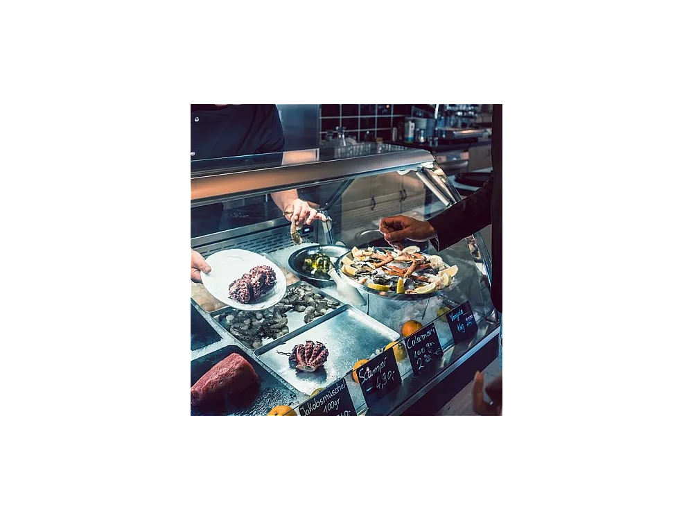 Taśma LED do oświetlenia lady rybnej - rolka 5m 14,4W/M 95LM/W IP20 11600K