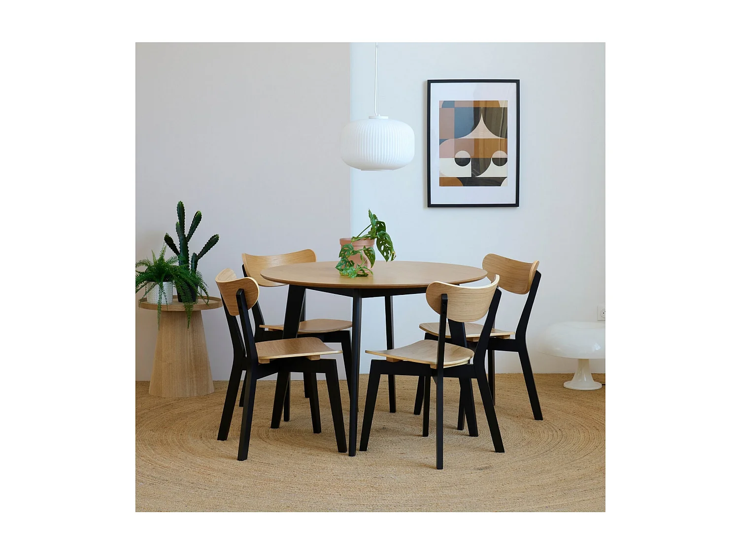 Table ronde en bois chêne/noir D105 + 4 chaises chêne/noir - LETA