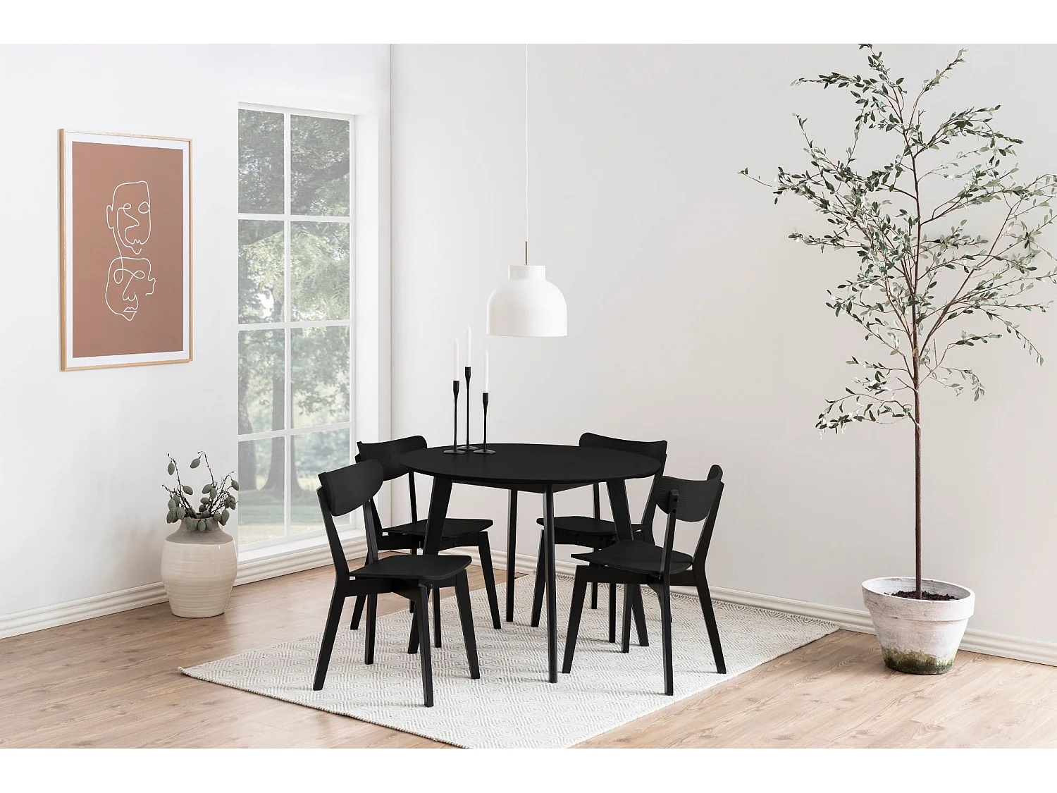 Table ronde en bois noir D105 + 4 chaises en bois noir - LETA