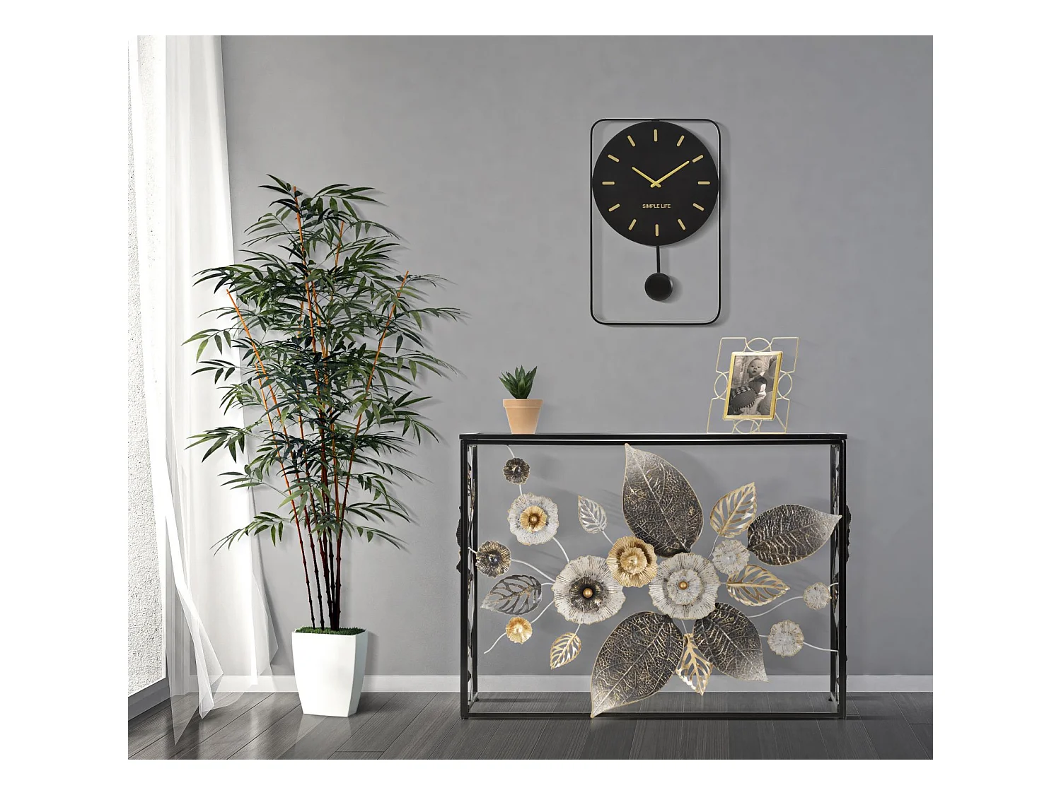 Console en métal noir avec fleurs et plateau en verre 112x42x80 cm