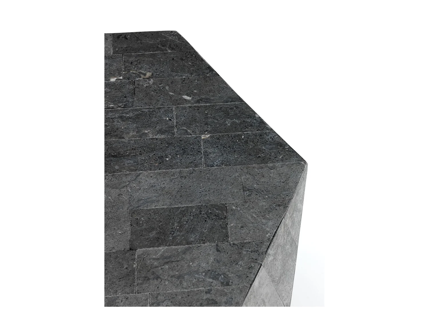 Diamond klein – Couchtisch / Beistelltisch (60 x 60 x 50 h) aus grauem Fossilstein