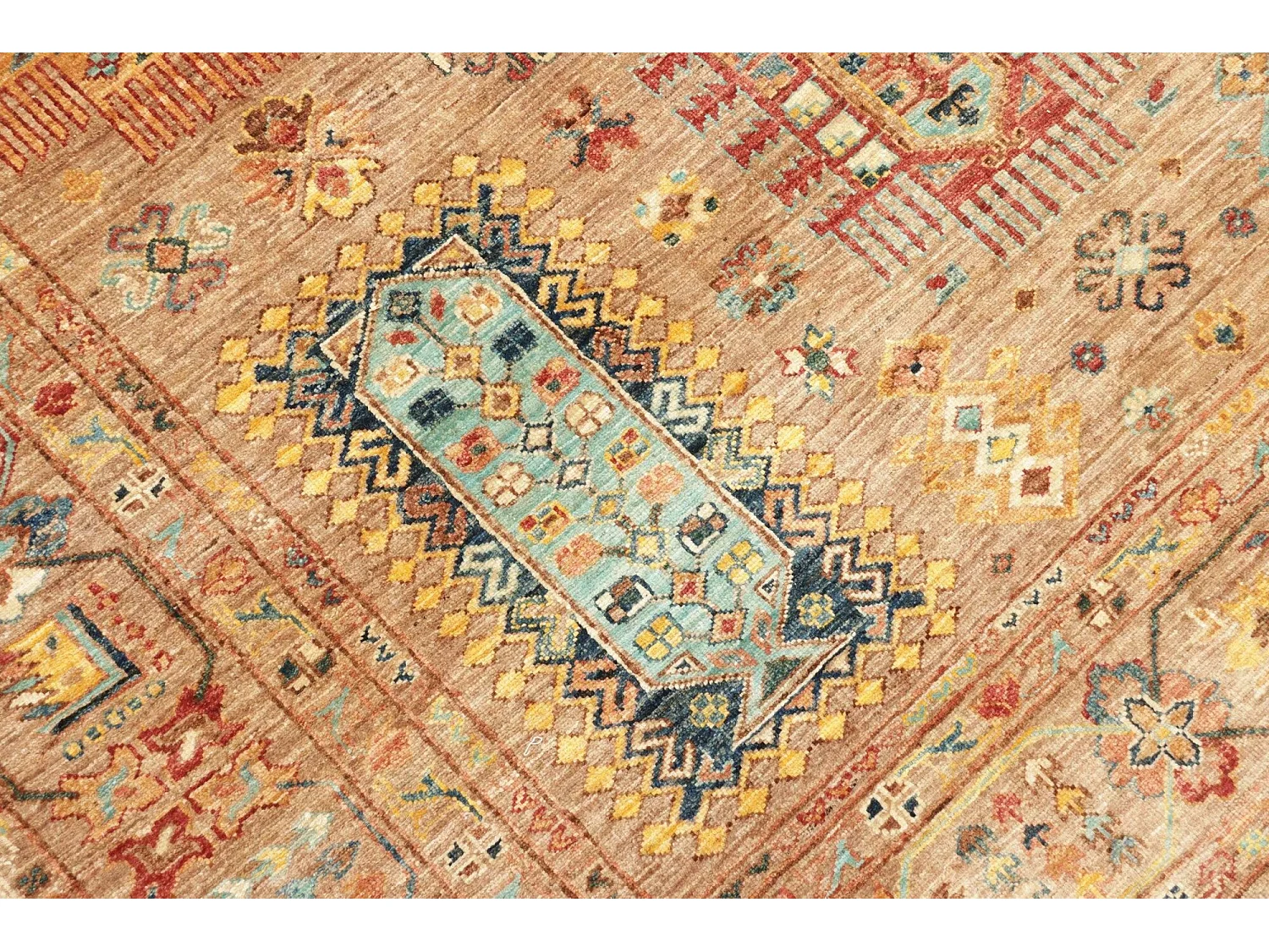 Tapis tribal Ziegler | 169x230cm