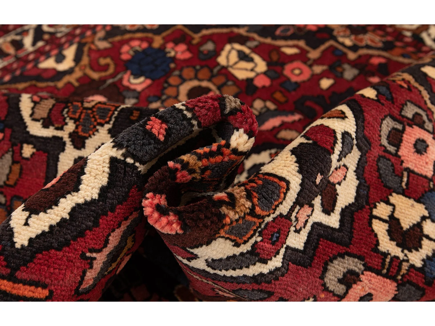 Tapis persan Bakhtiar | 123x150cm