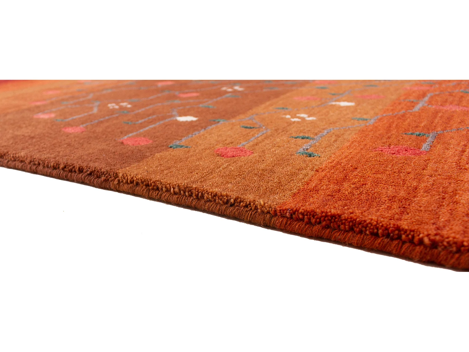 Tappeto moderno realizzato a mano | 121x165 cm