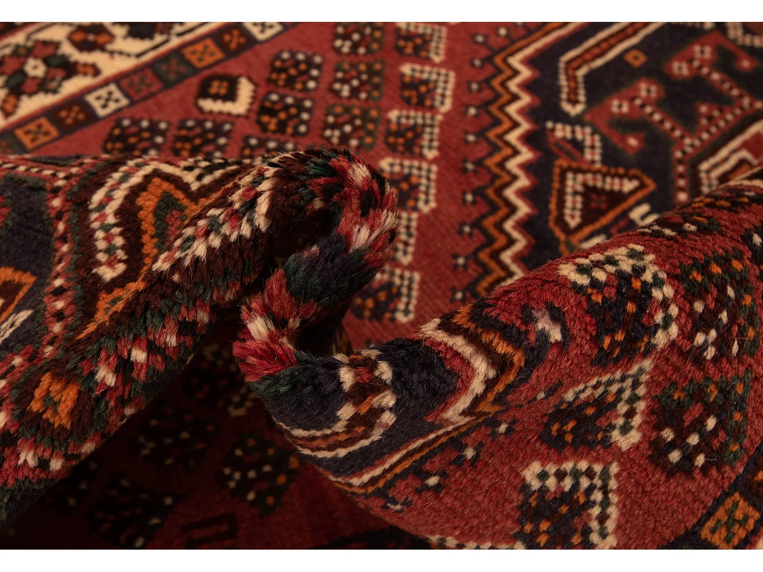 Tapis persan Shiraz | 103x163cm