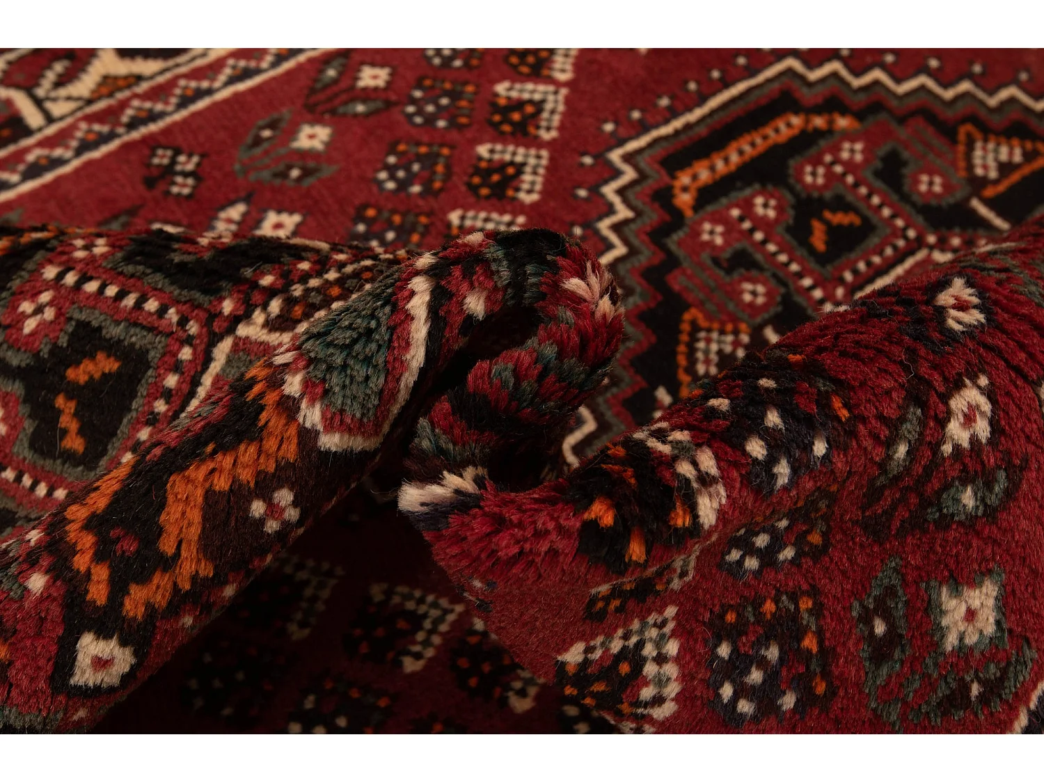 Tapis persan Shiraz | 102x155cm