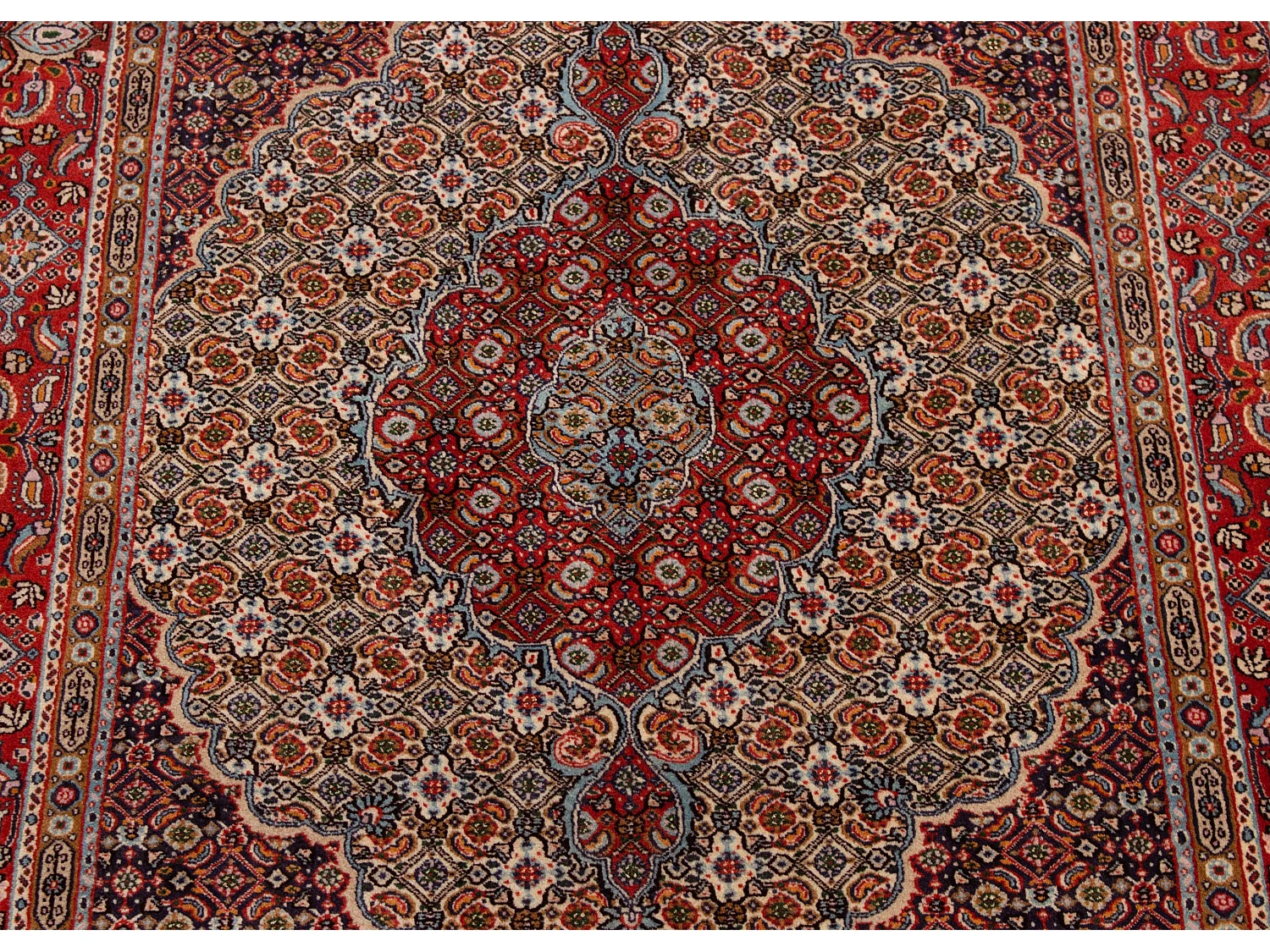 Tapis persan Moud | 147 x 192 cm