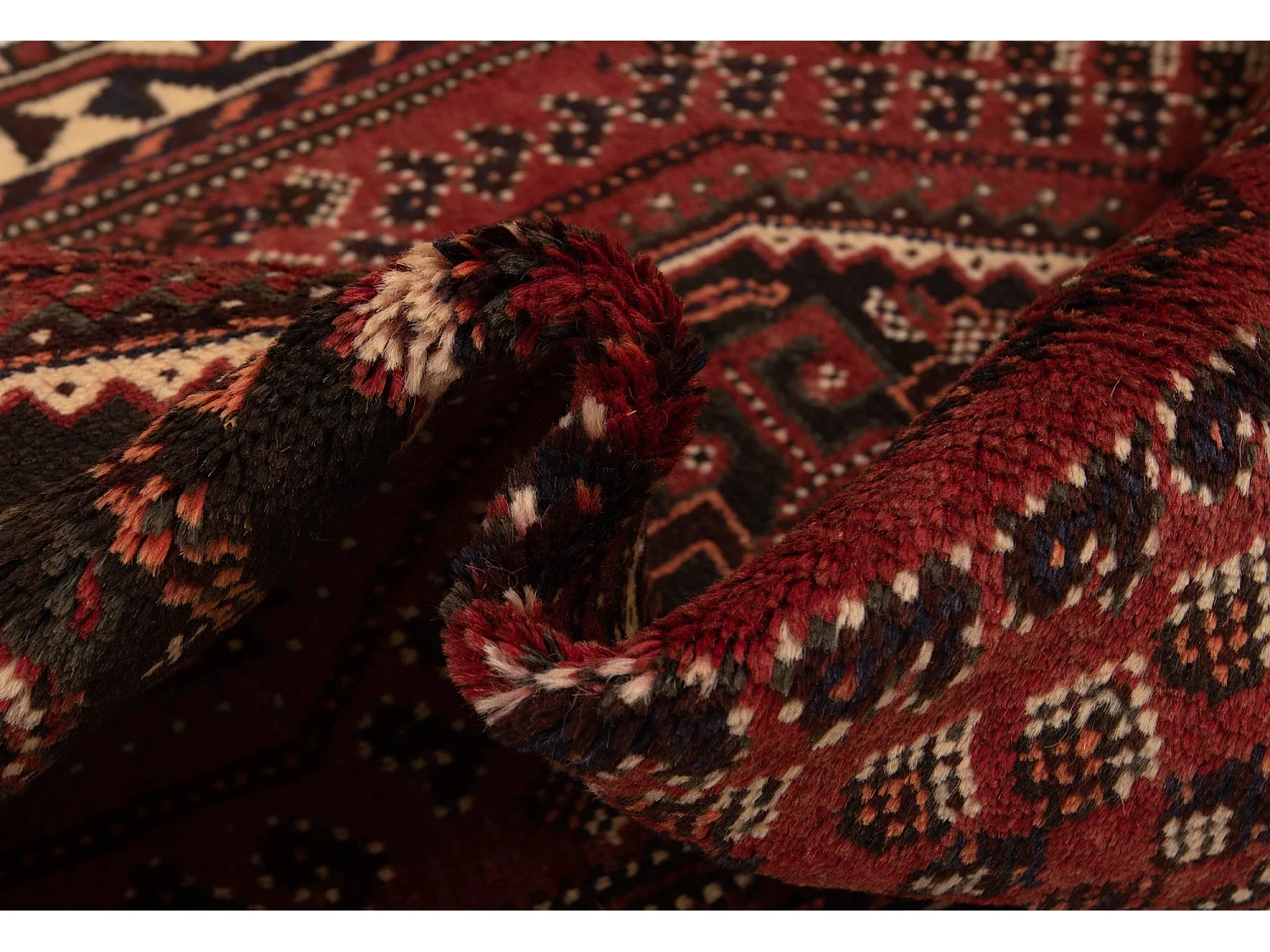 Tapis persan Shiraz | 100x151cm