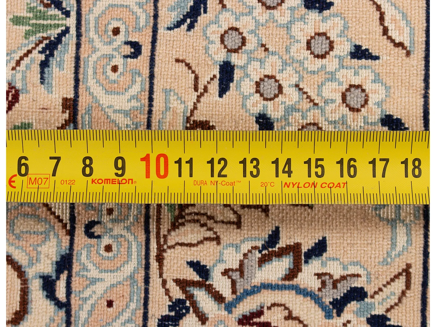 Tappeto Persiano Nain 6La | 116x175 cm