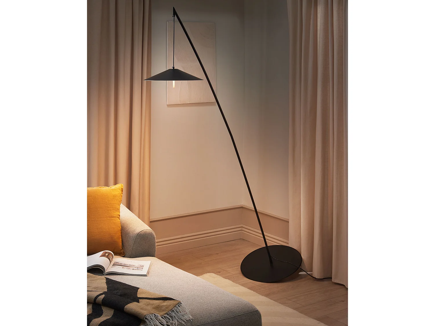 Candeeiro de pé LED COMALIE Metal Preto