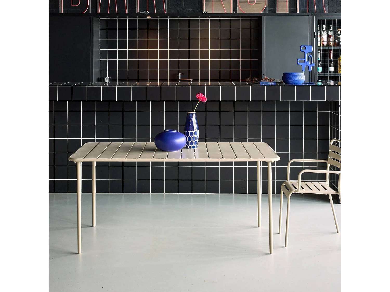 Tavolo da giardino in metall  6-8 posti, 160cm, beige