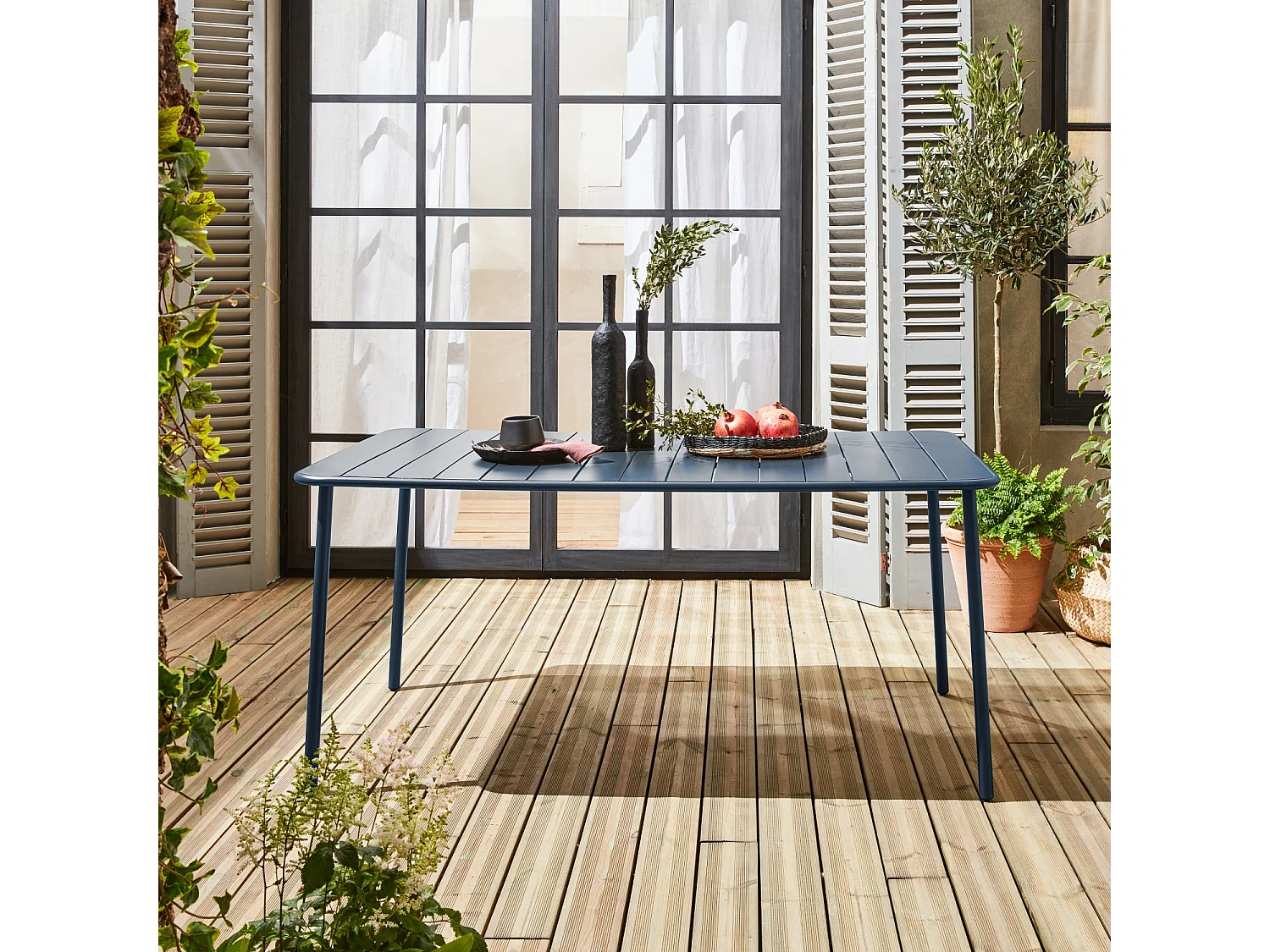 Mesa de jardín de metal de 6-8 plazas azul marino