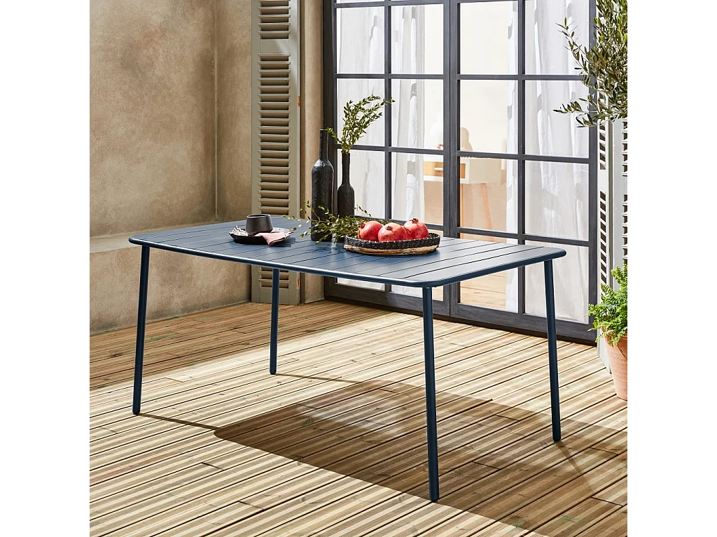 Table de jardin métal 6-8 places. marine. Amelia. 160x90xH72.5cm