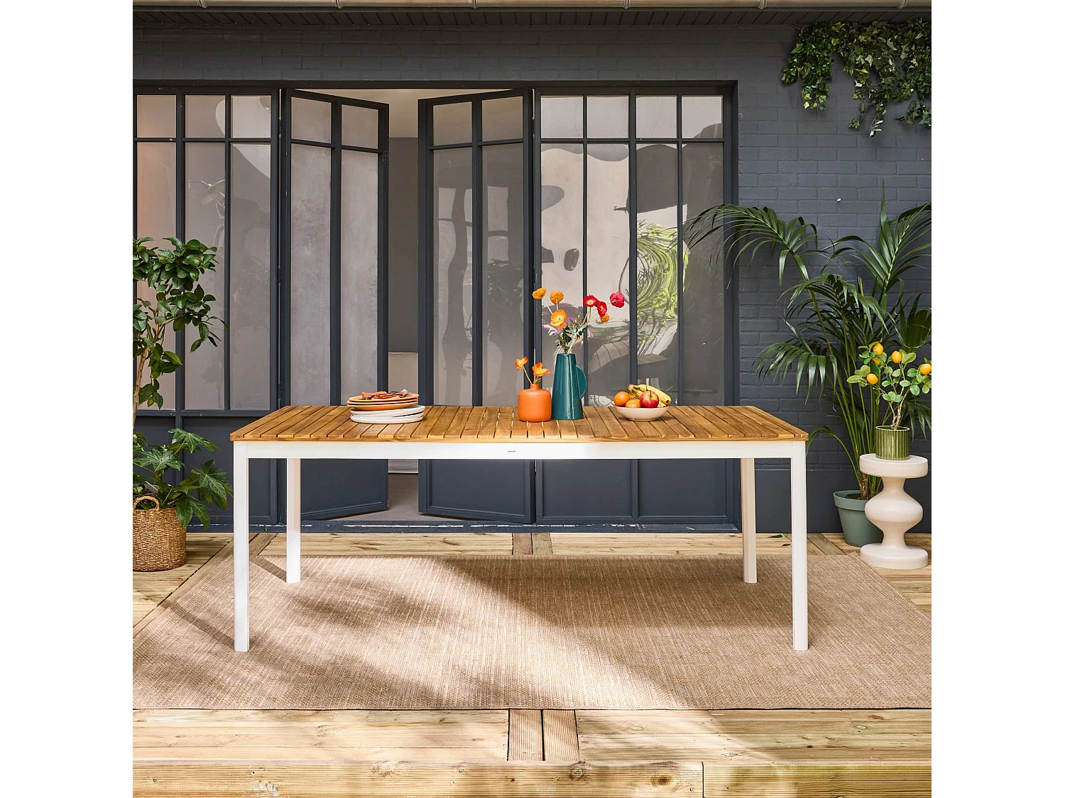 Mesa de jardín de acacia con esquinas redondeadas, 8 plazas blanco