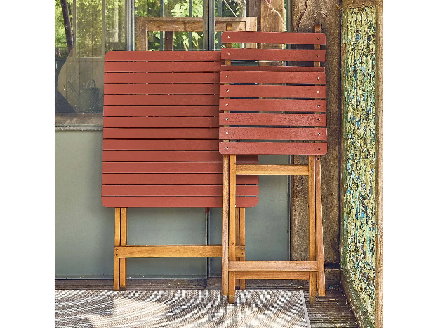 Table de jardin pliante bois d'acacia + 2 assises terracotta HILORA . table carrée