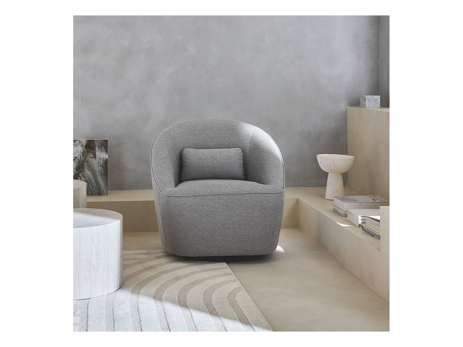 Sillón giratorio de tela 360º con cojín gris claro