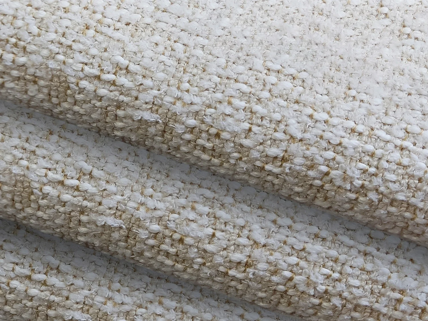 Driezits-slaapbank van lichtbeige textuurstof - KAPUA