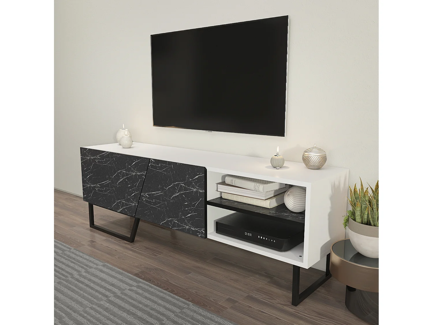 Meuble TV Denasse 150 cm, pied en métal, placards et étagères (Effet marbre noir et Blanc)