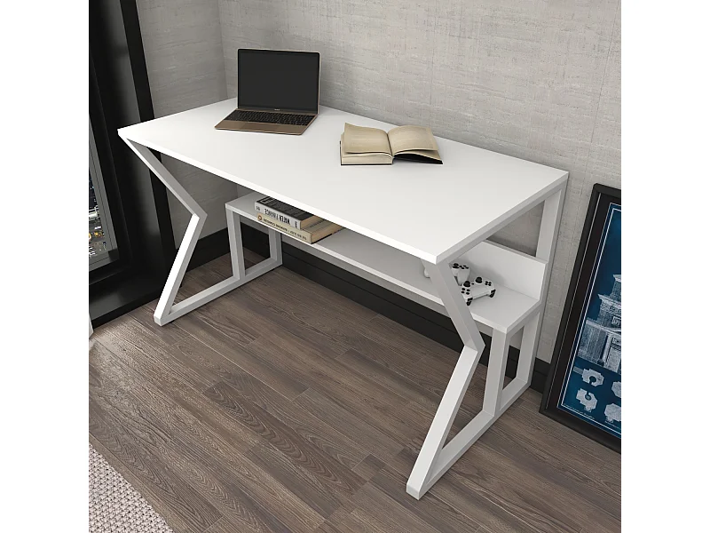 Bureau Avec Le Cadre En Métal Et Étagère Secrète