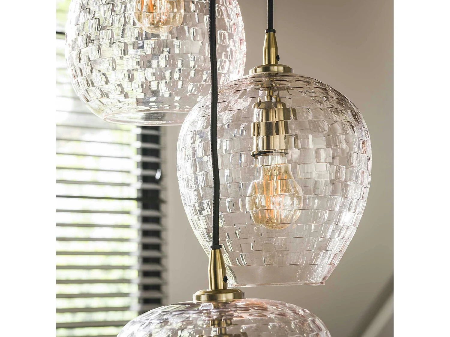 Suspension en verre motif damier 5 abat-jour NOVA