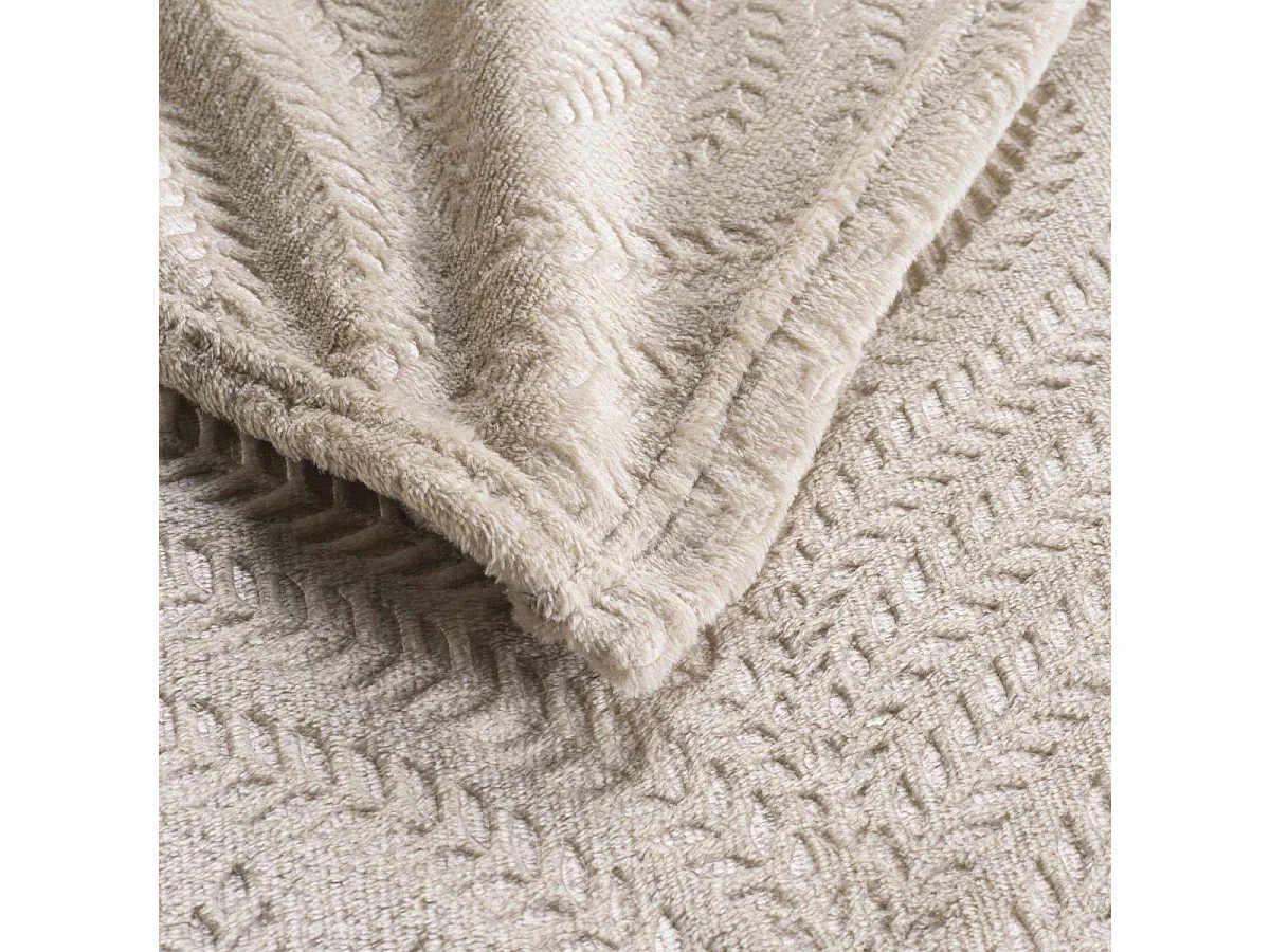 Plaid Uni en Flanelle "Nelia" 125x150cm Taupe