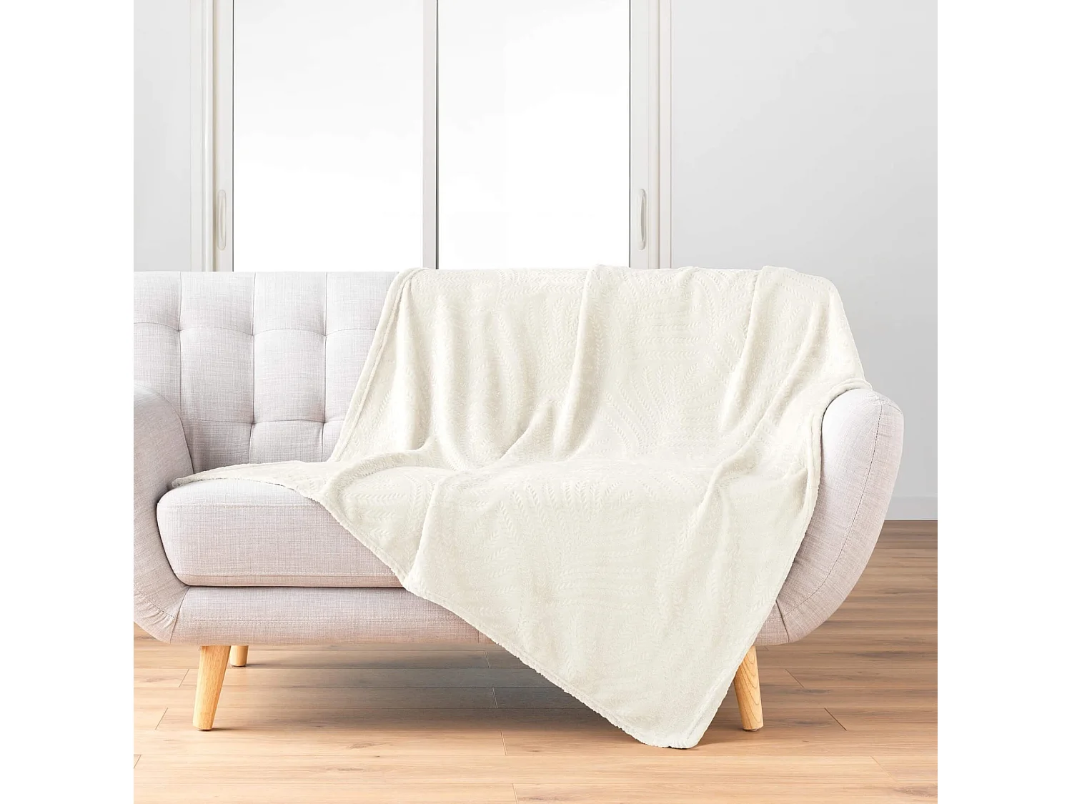 Plaid Uni en Flanelle "Nelia" 125x150cm Naturel