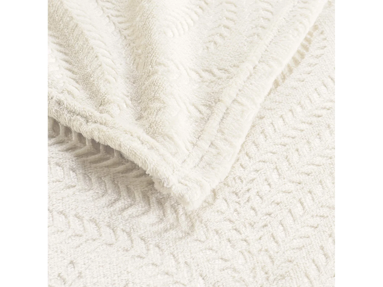 Plaid Uni en Flanelle "Nelia" 125x150cm Naturel