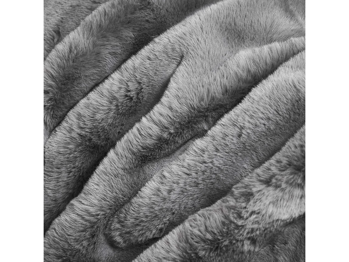 Plaid fausse fourrure 150x200 cm