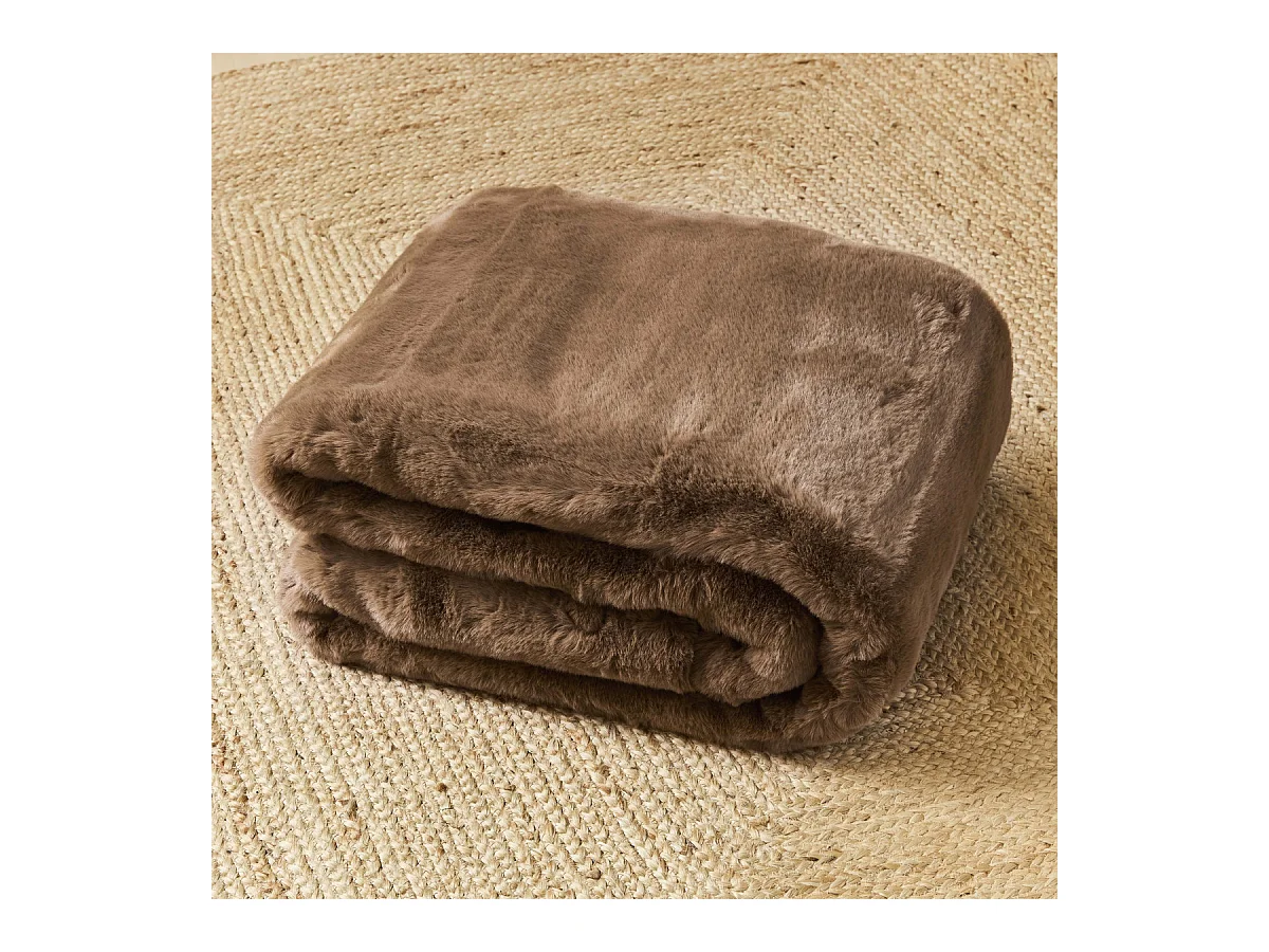 Plaid fausse fourrure 150x200 cm