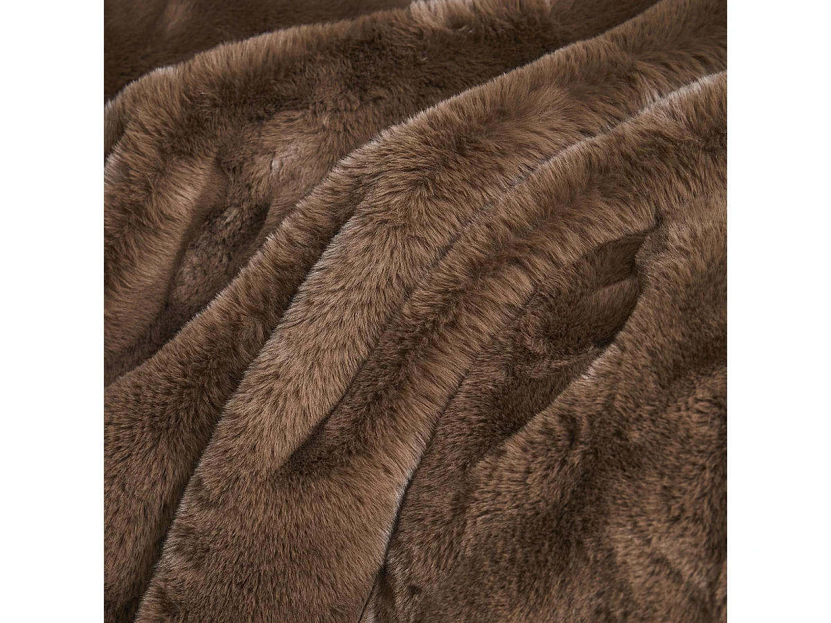 Plaid fausse fourrure 130x150 cm