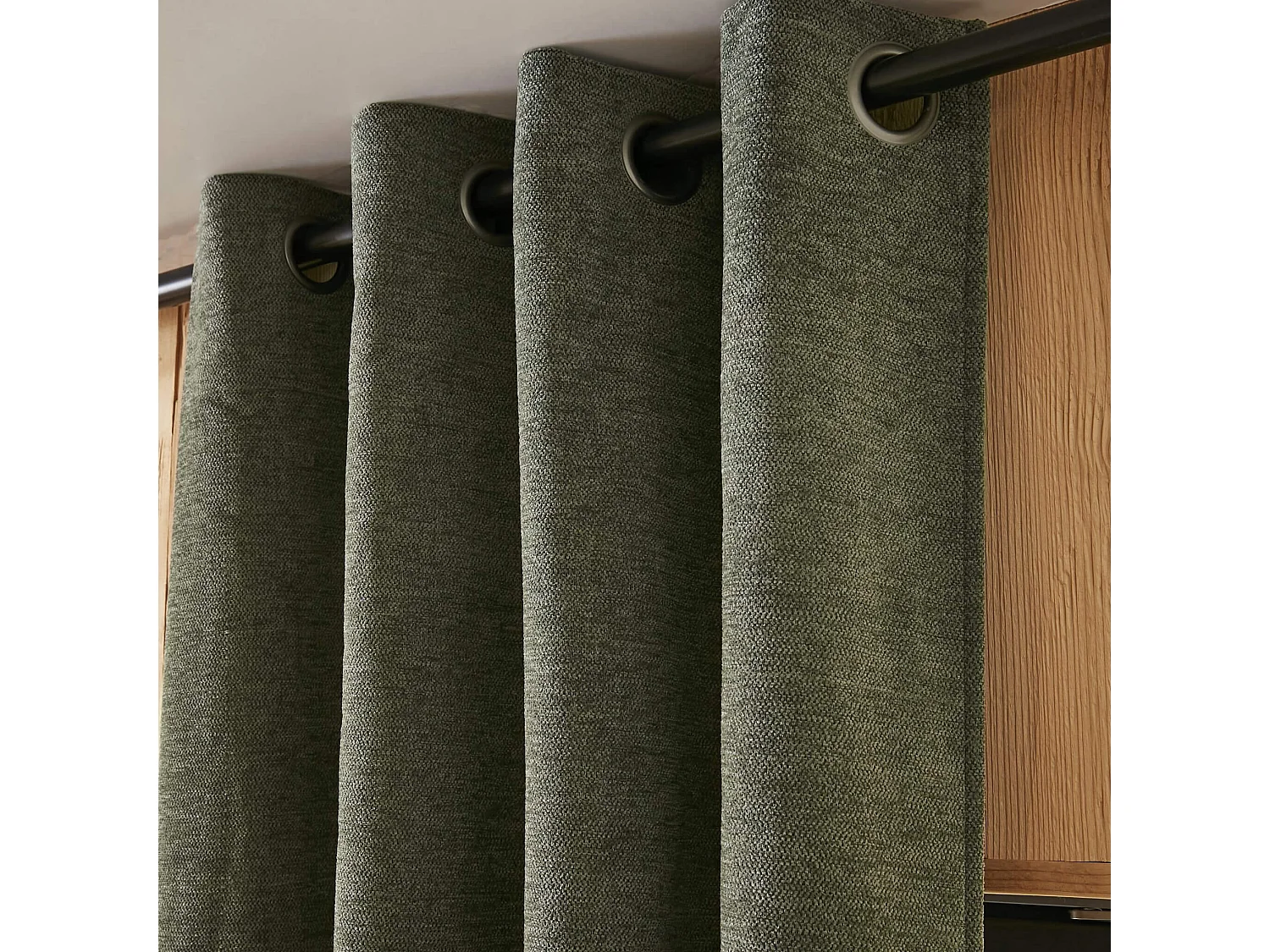 Rideau occultant thermique à oeillets 140x180 Vert