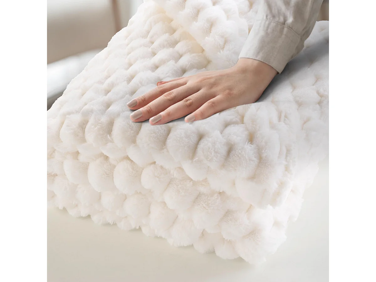 Koc w kratę z imitacji futra/Sherpa Frosty 180x220 - Douceur d'Intérieur