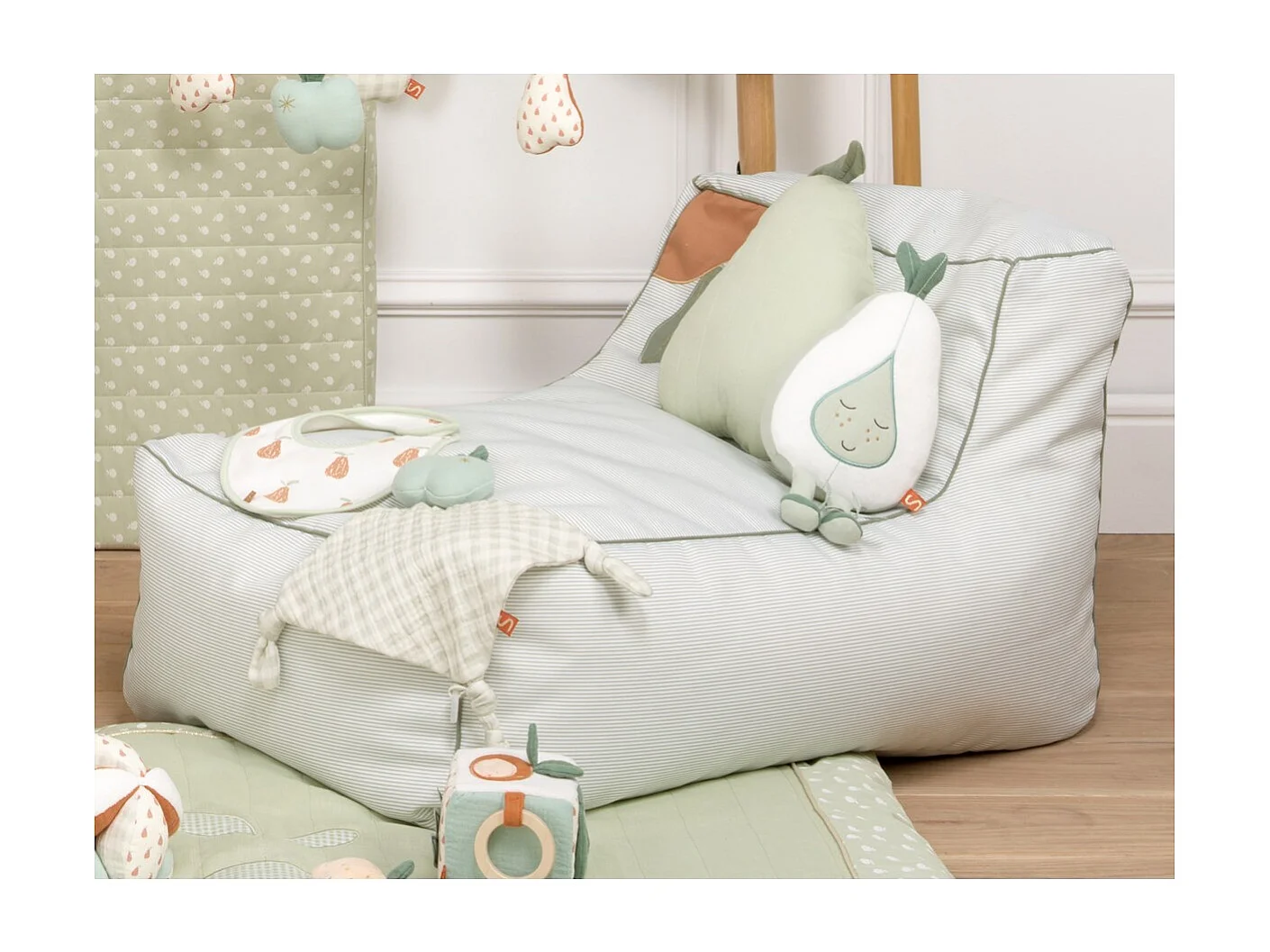 Doudou poire en coton blanc BOTANICA - Sauthon