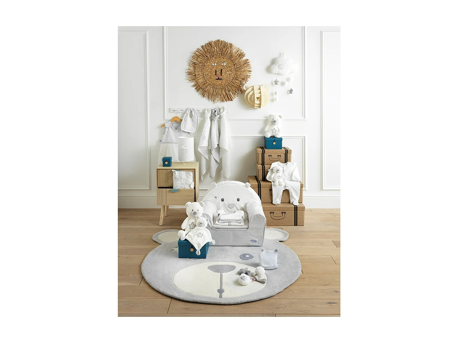 Fazzoletto con orsetto in velluto bianco