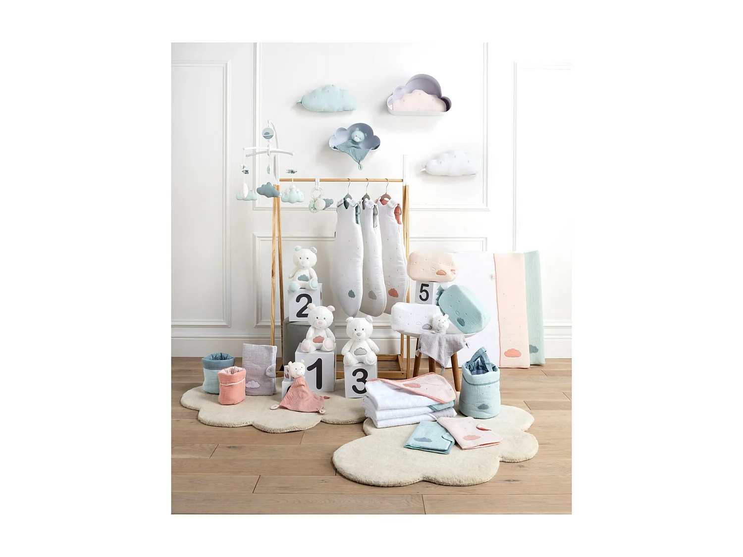 Doudou mouchoir en coton LILY - Sauthon