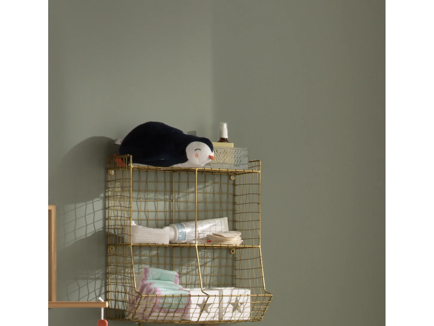 Peluche pingüino azul marino