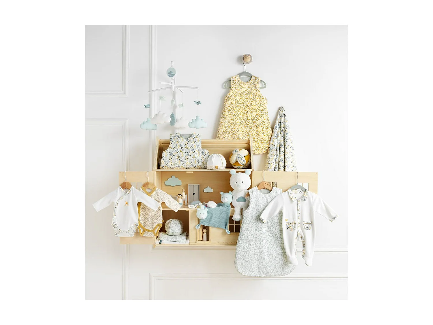 Doudou mouchoir en velours blanc PROMENONS NOUS - Sauthon