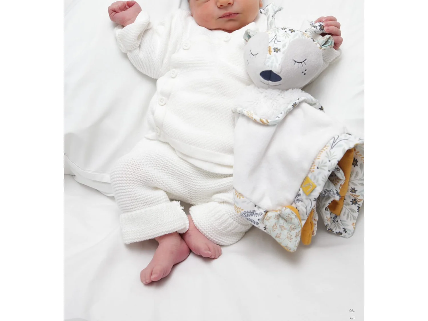 Doudou mouchoir en velours blanc PROMENONS NOUS - Sauthon