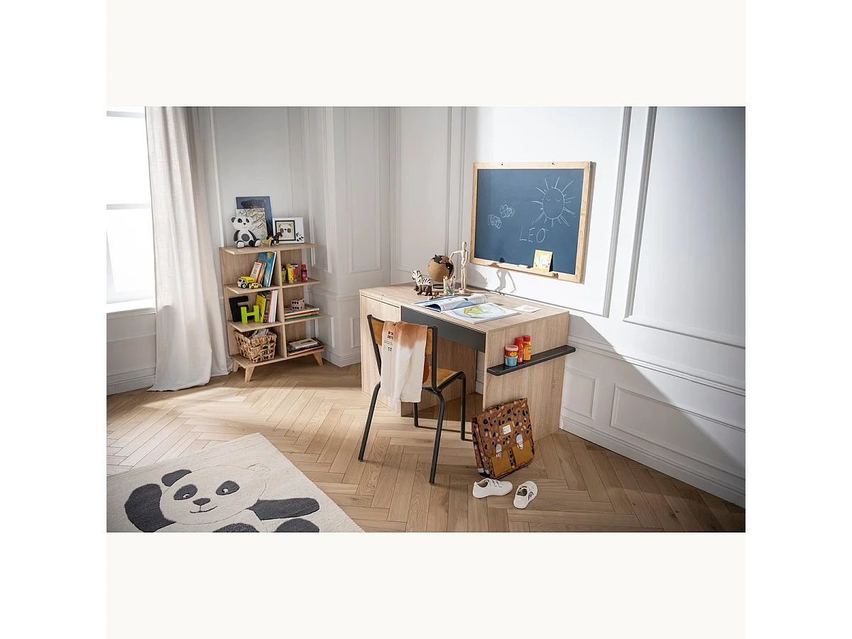 Un cambiador convertible en escritorio