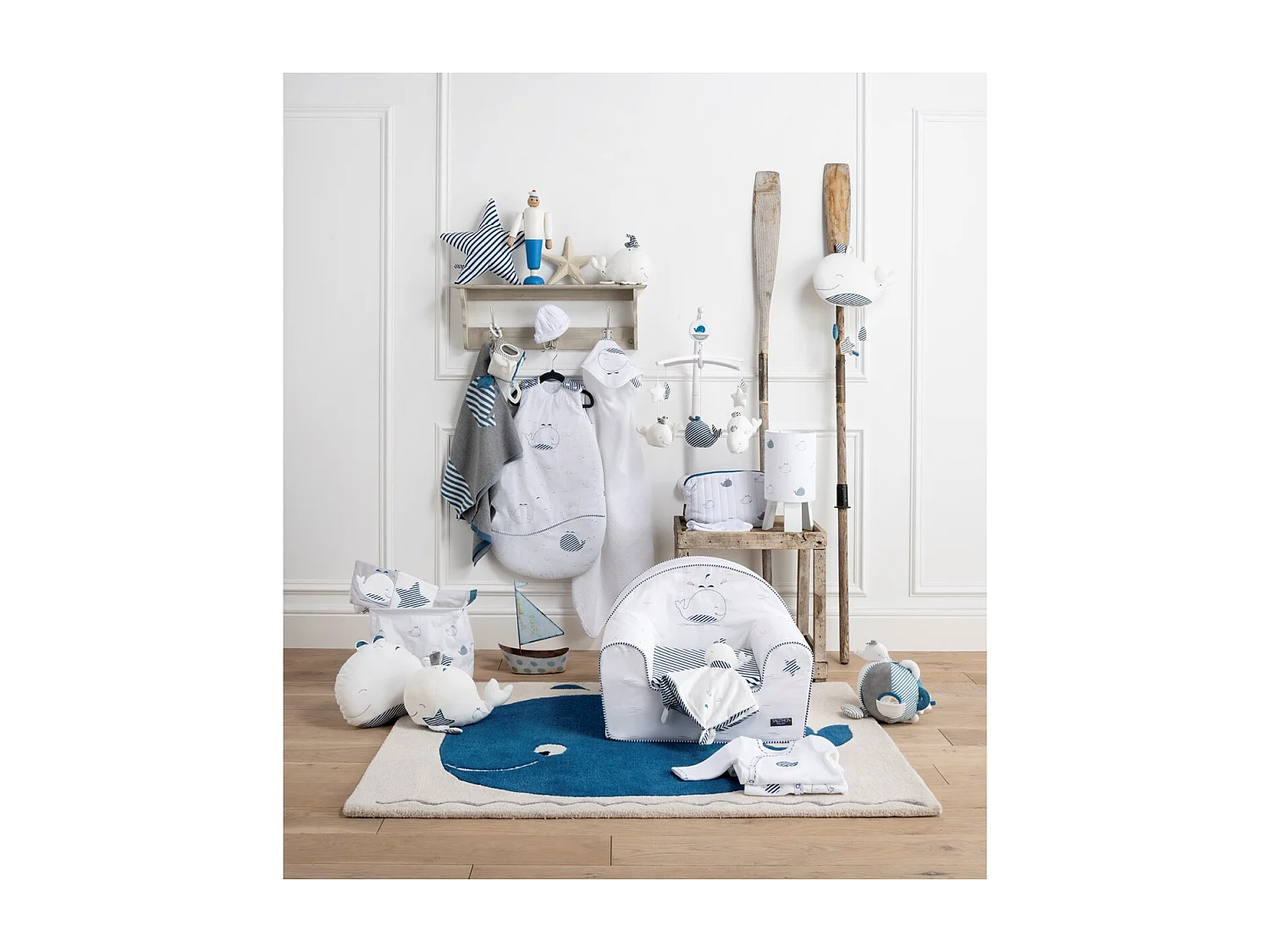 Coperta in maglia di cotone grigio