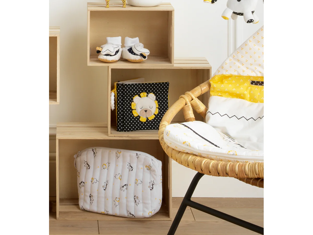 Livre d'eveil en velours blanc PLUCHE ET POMPON - Sauthon