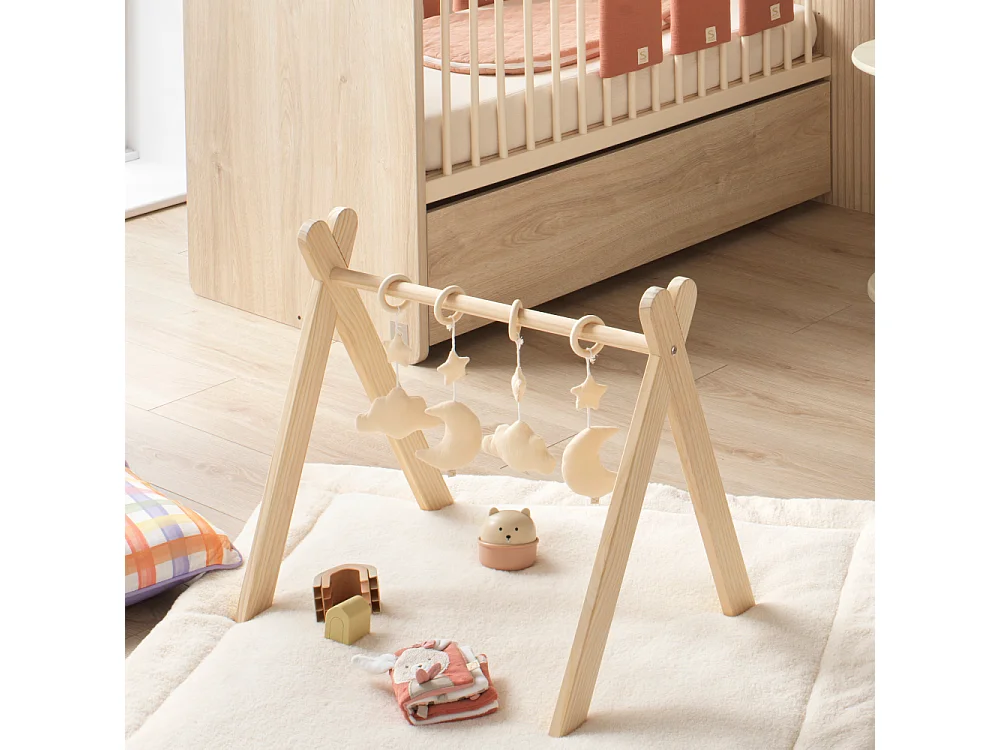 Arco de aprendizaje de madera con 4 juguetes