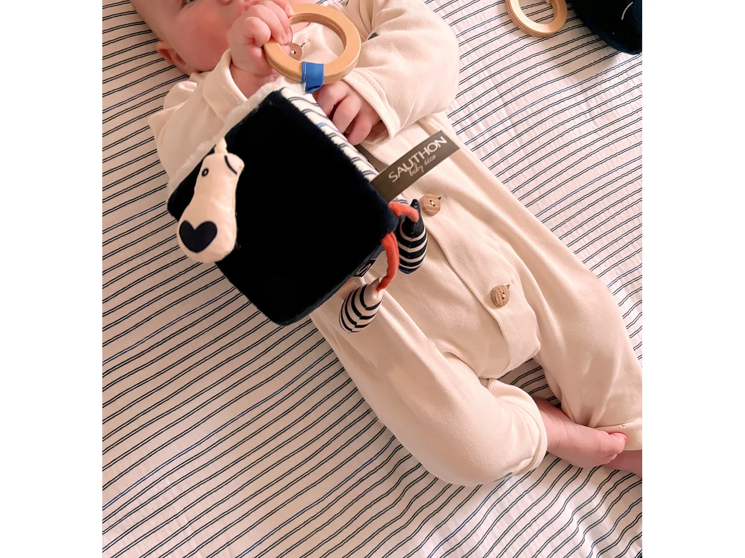 Cube d'activites en velours bleu BABY SAILOR - Sauthon