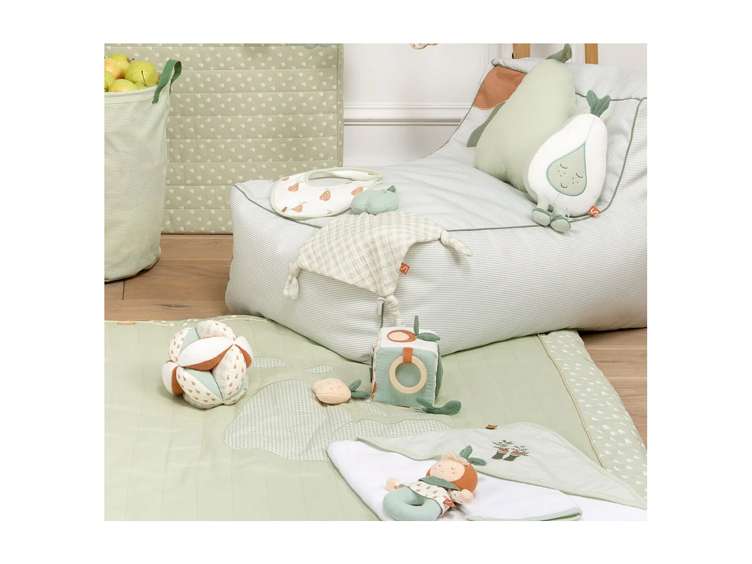 Cubo attività per bambini in velluto bianco