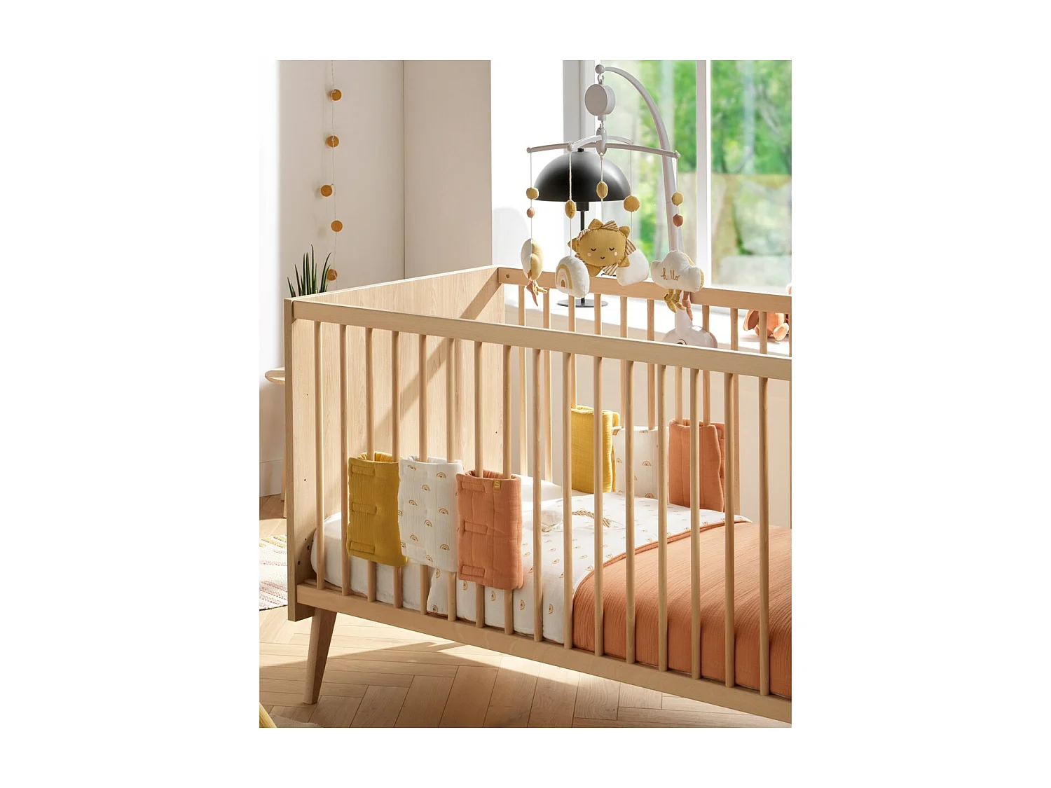 Mobile musical en coton blanc SUNLIGHT - Sauthon