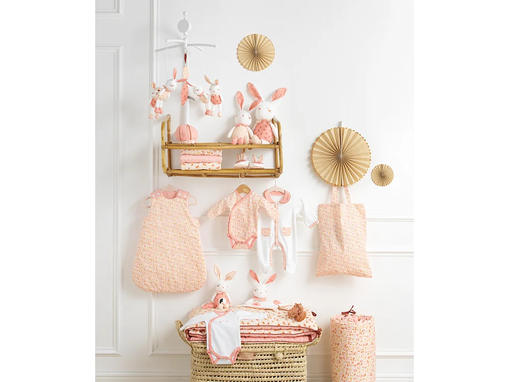 Hochet en velours rose ESMEE - Sauthon