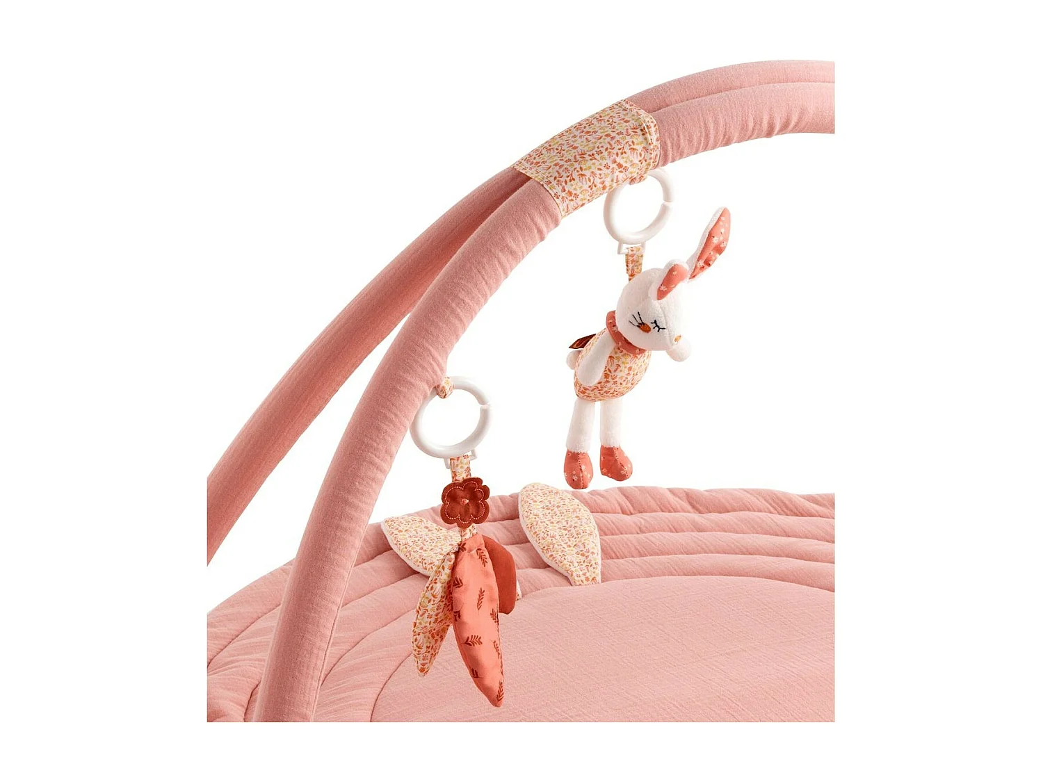 Alfombra de juego con arcos de algodón rosa